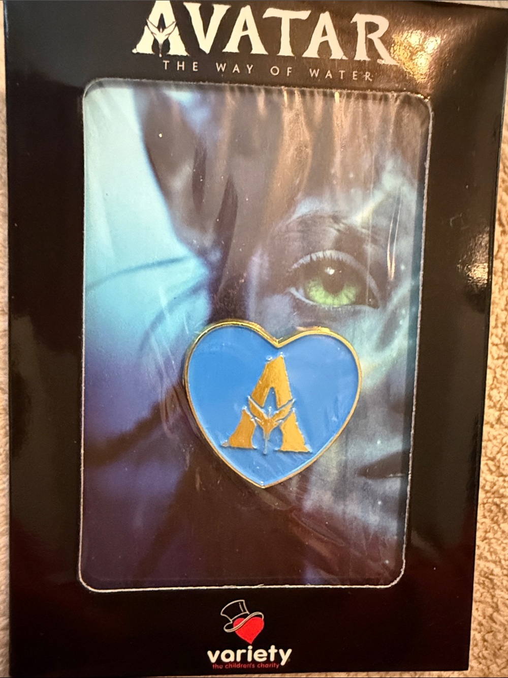 Disney Avatar The Way of Water Heart Pin - Blue and Gold